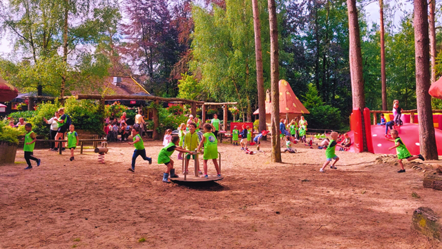 Grote Kabouterbos speeltuin