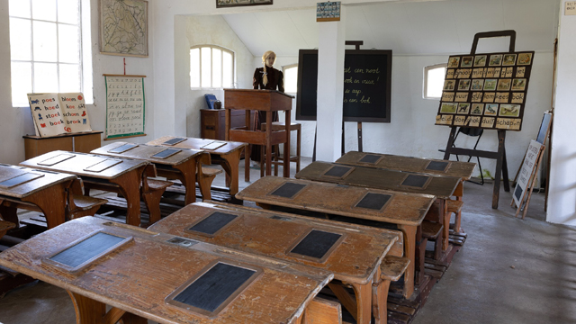 Ellert en Brammert Schoollokaal