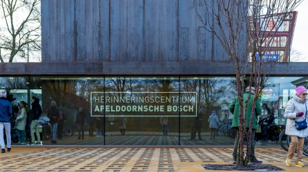 Herinneringscentrum Apeldoornsche Bosch header gebouw